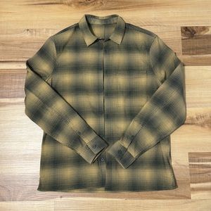 Men’s lululemon Masons Peak long sleeve flannel shirt - black and yellow